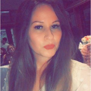 Meet your Posher, Christina